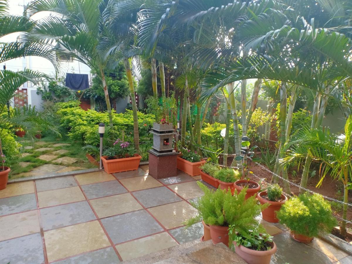 Mango Tree Homestay Hampi Eksteriør bilde